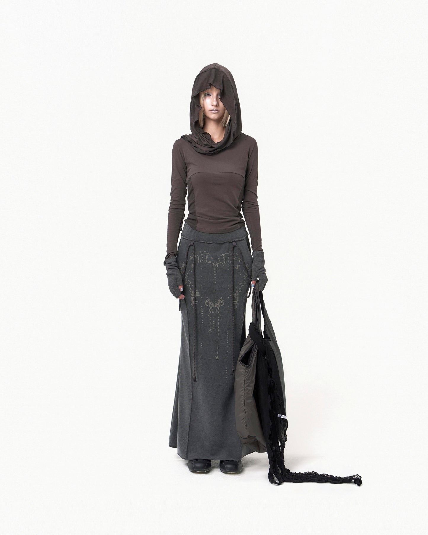 OJOS GRAPHIC MERMAID MAXI SKIRT CHARCOAL