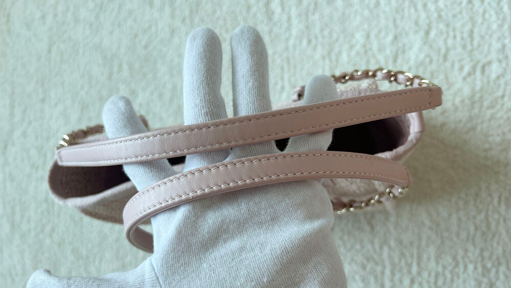 CHANEL DEAUVILLE CHAIN BAG