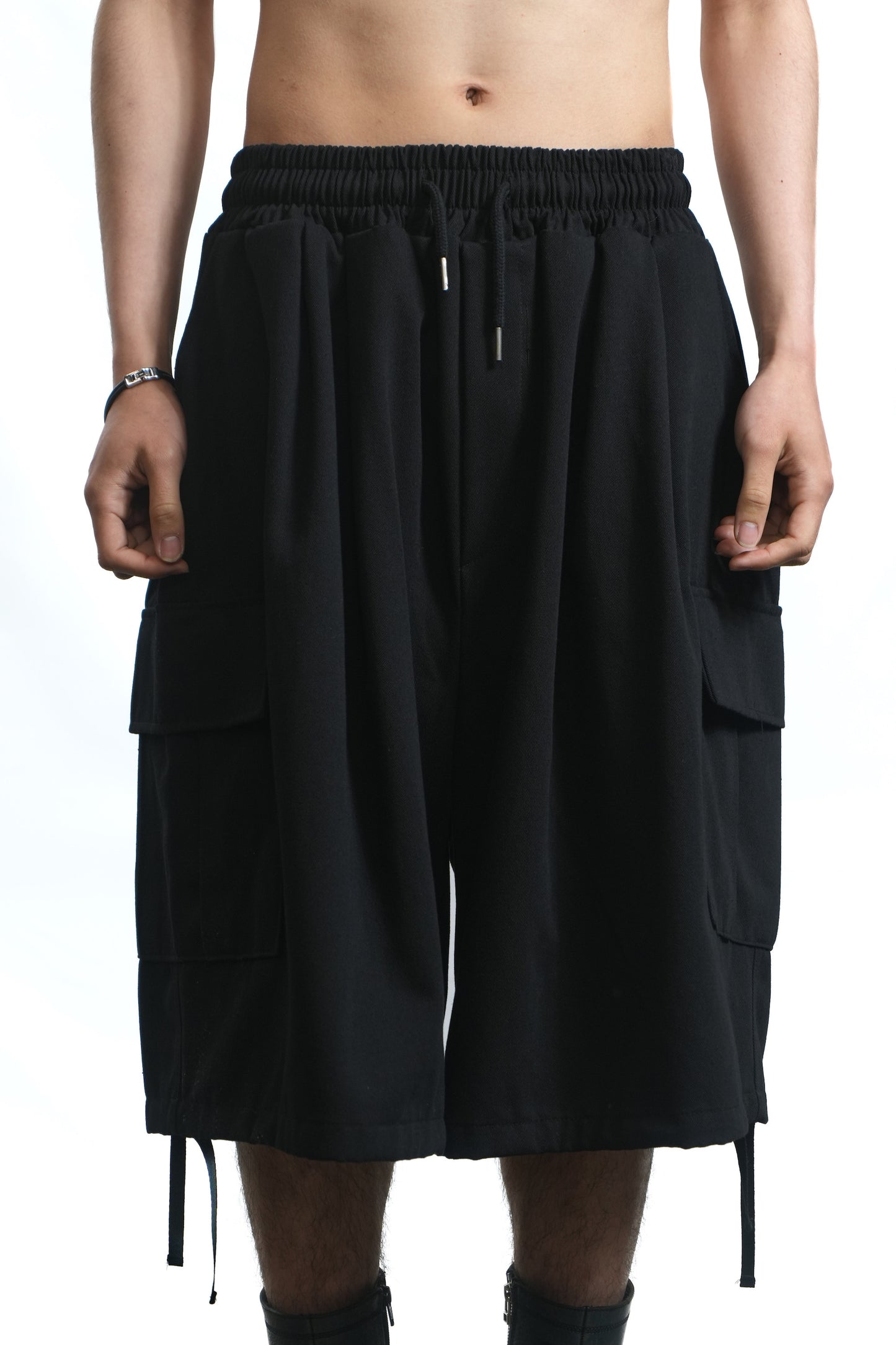 75-RC UTILITY COTTON SHORTS BLACK