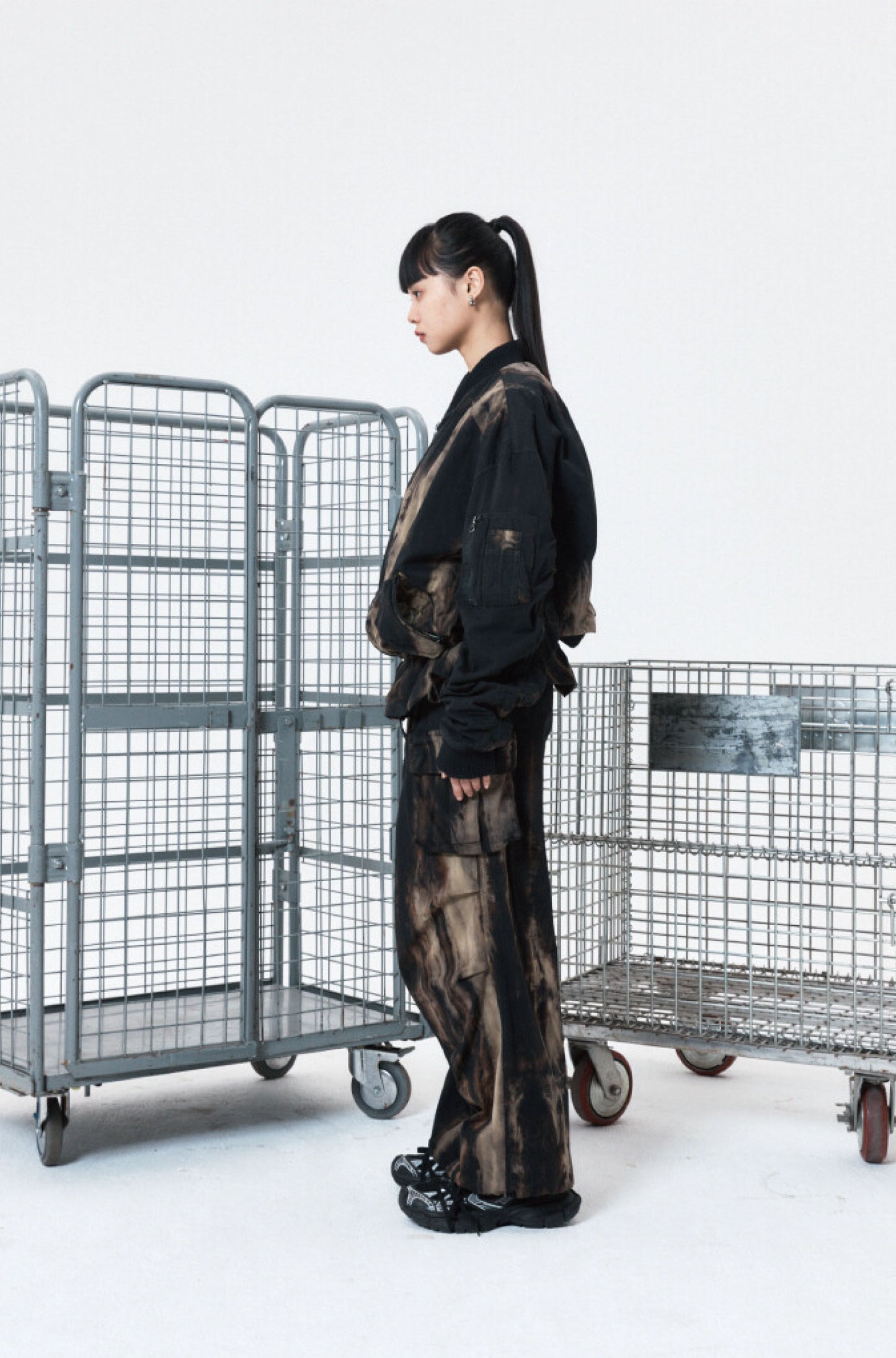 SHIRRING TIE DYE DENIM JUMPER BLACK