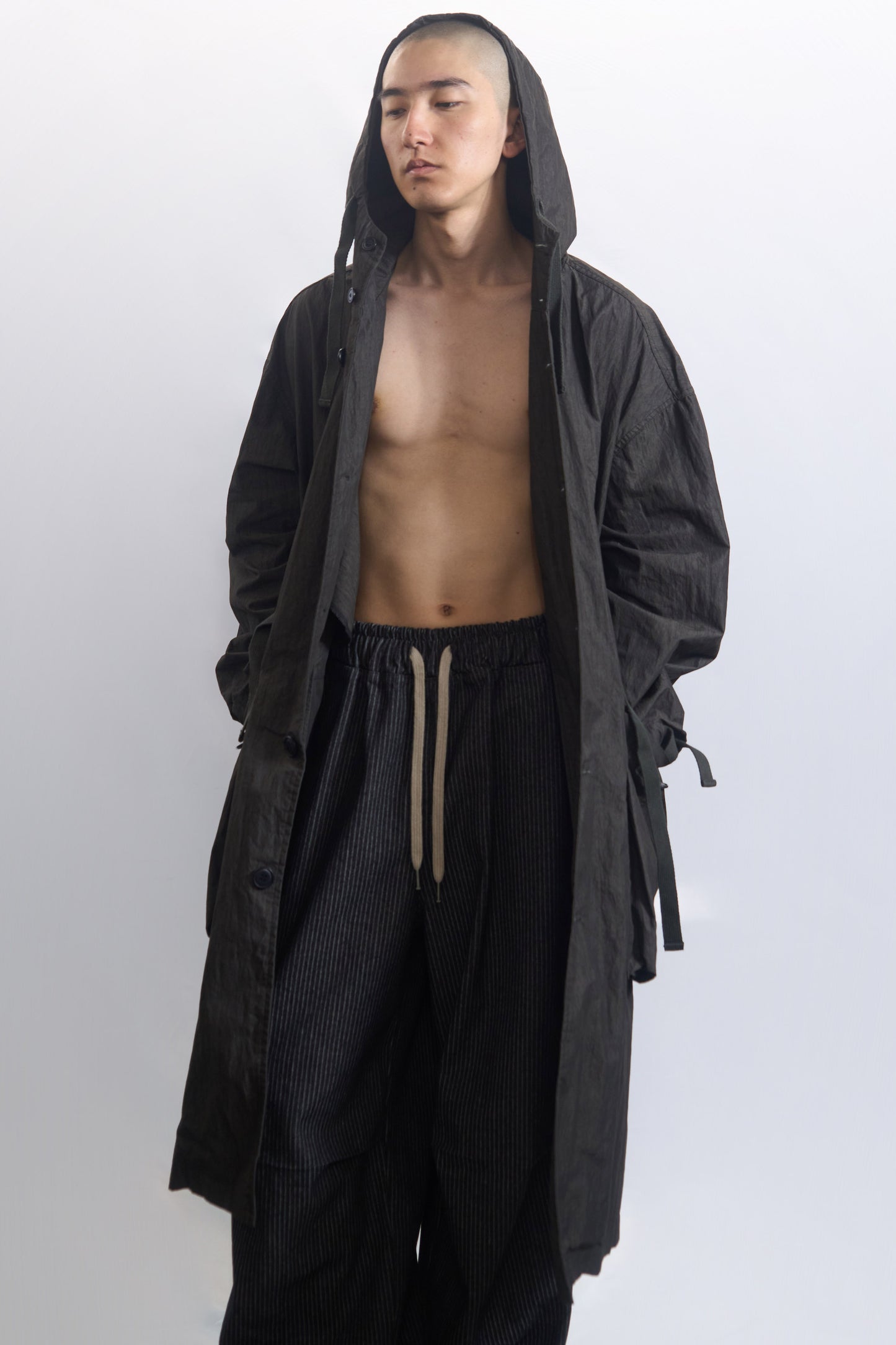 RAW EDGE STRIPE DENIM PANTS