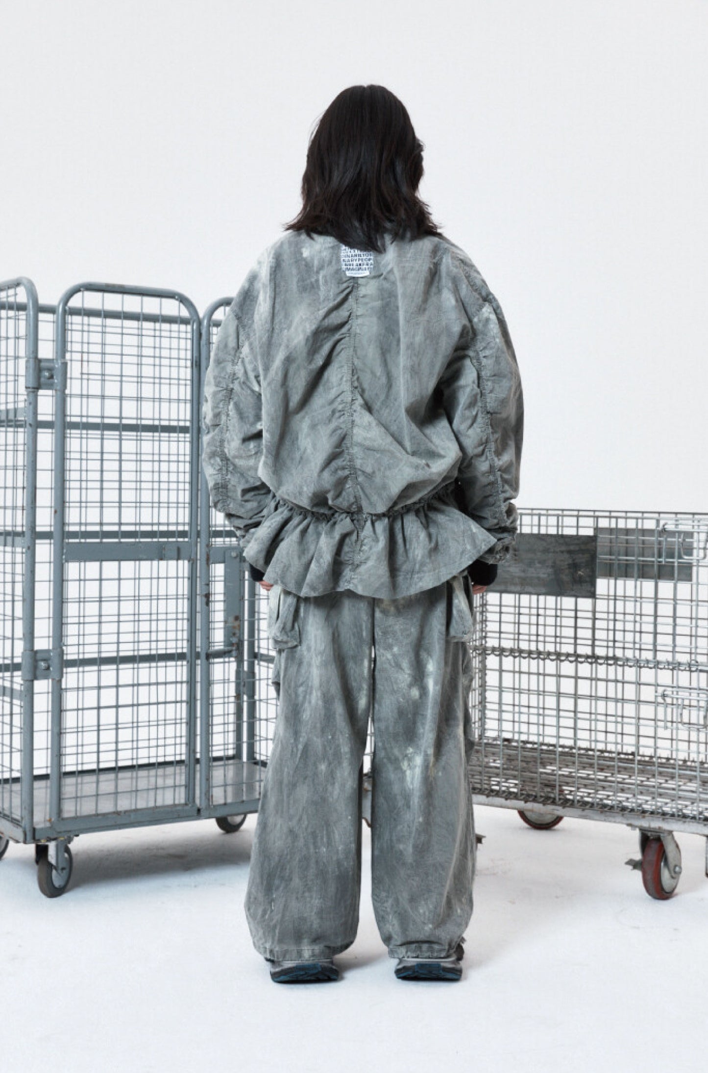 SHIRRING TIE DYE DENIM JUMPER GRAY