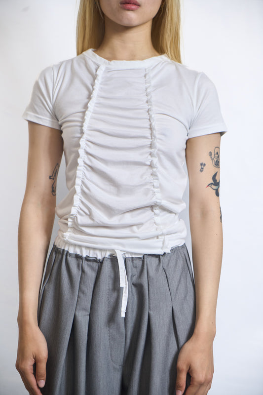 RUCHED PANEL TEE