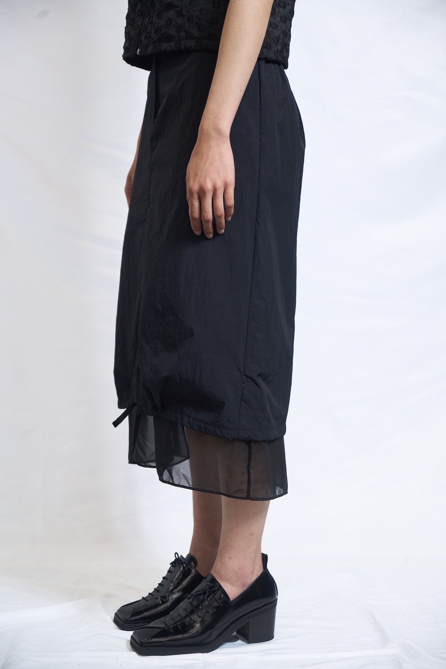 PLASTER DRAWSTRING LAYERED SHEER SKIRT