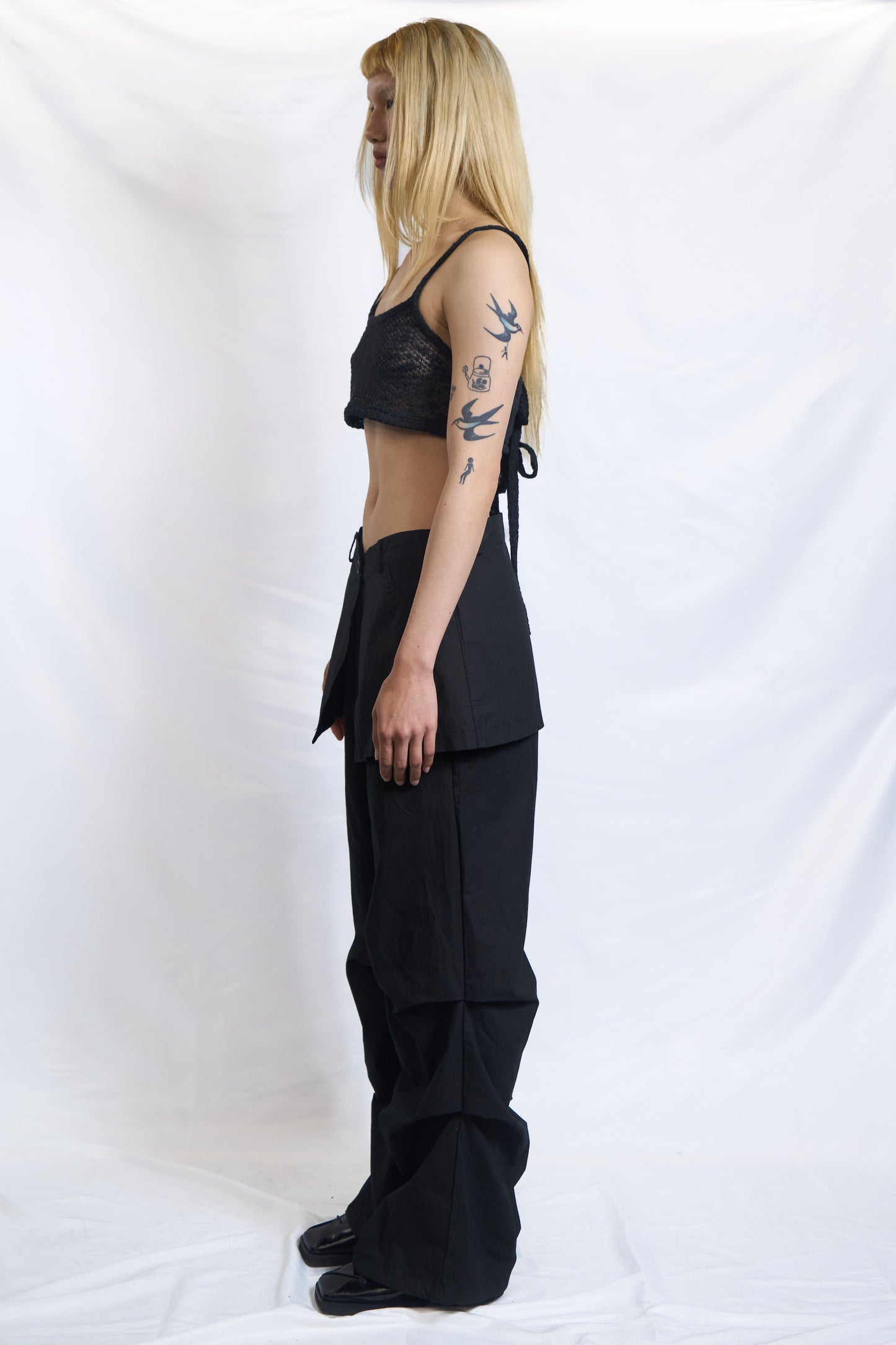 PLASTER SHEER TIE-BACK TANK TOP