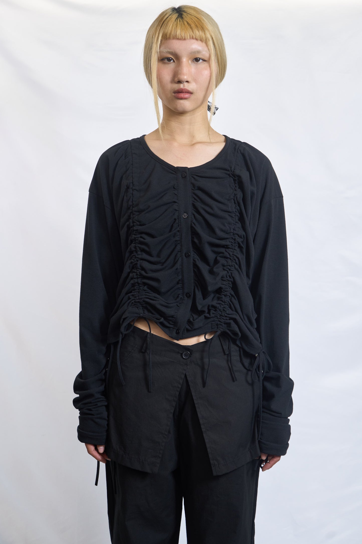 PLASTER RUCHED DRAWSTRING BLOUSE