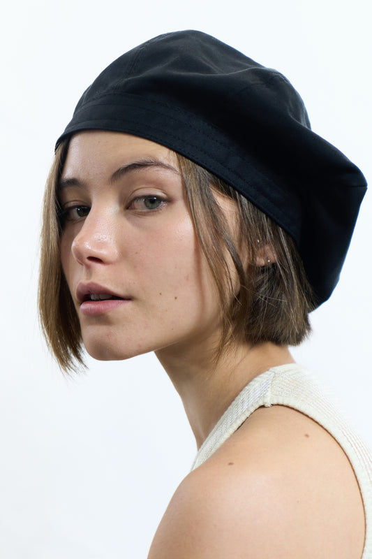 TWISTED VOLUME BERET