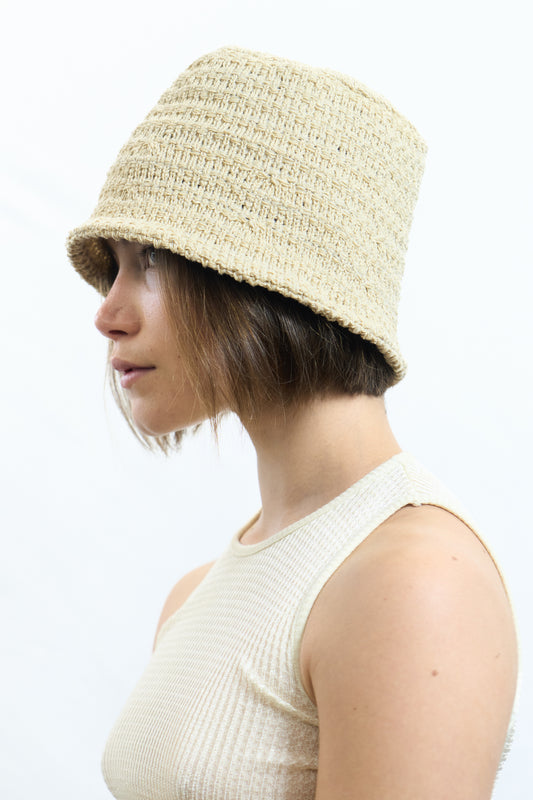 TEXTURED CROCHET BUCKET HAT BEIGE