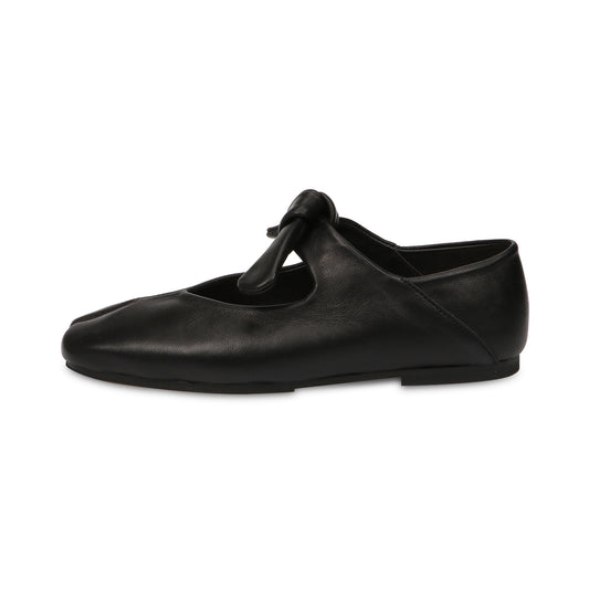 MAKI LAMB SKIN FLATS