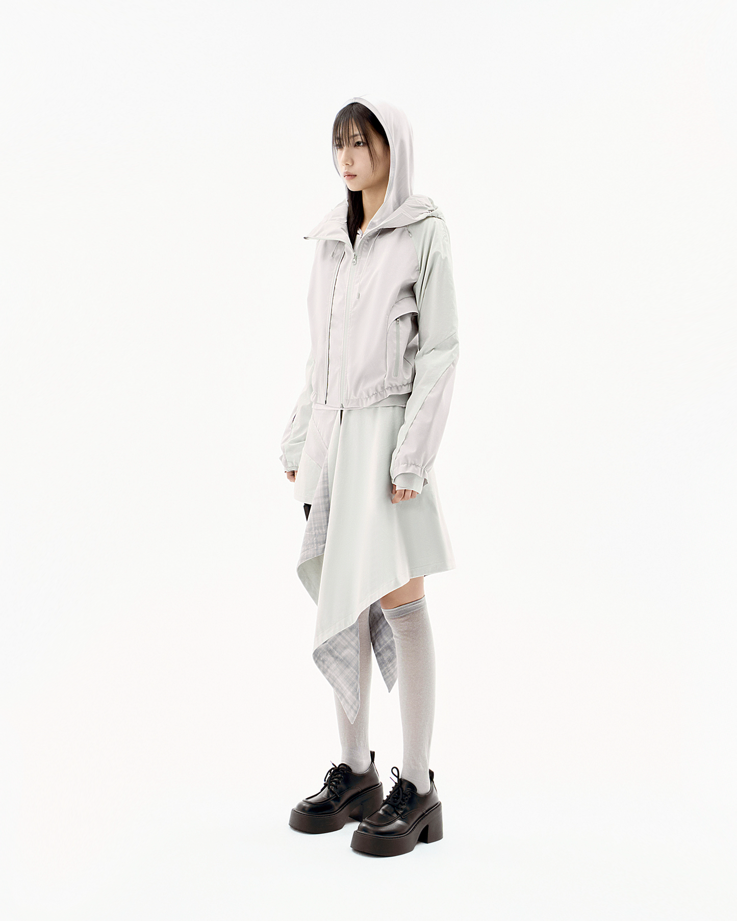 PANELED CROP SHELL JACKET WARM GREY