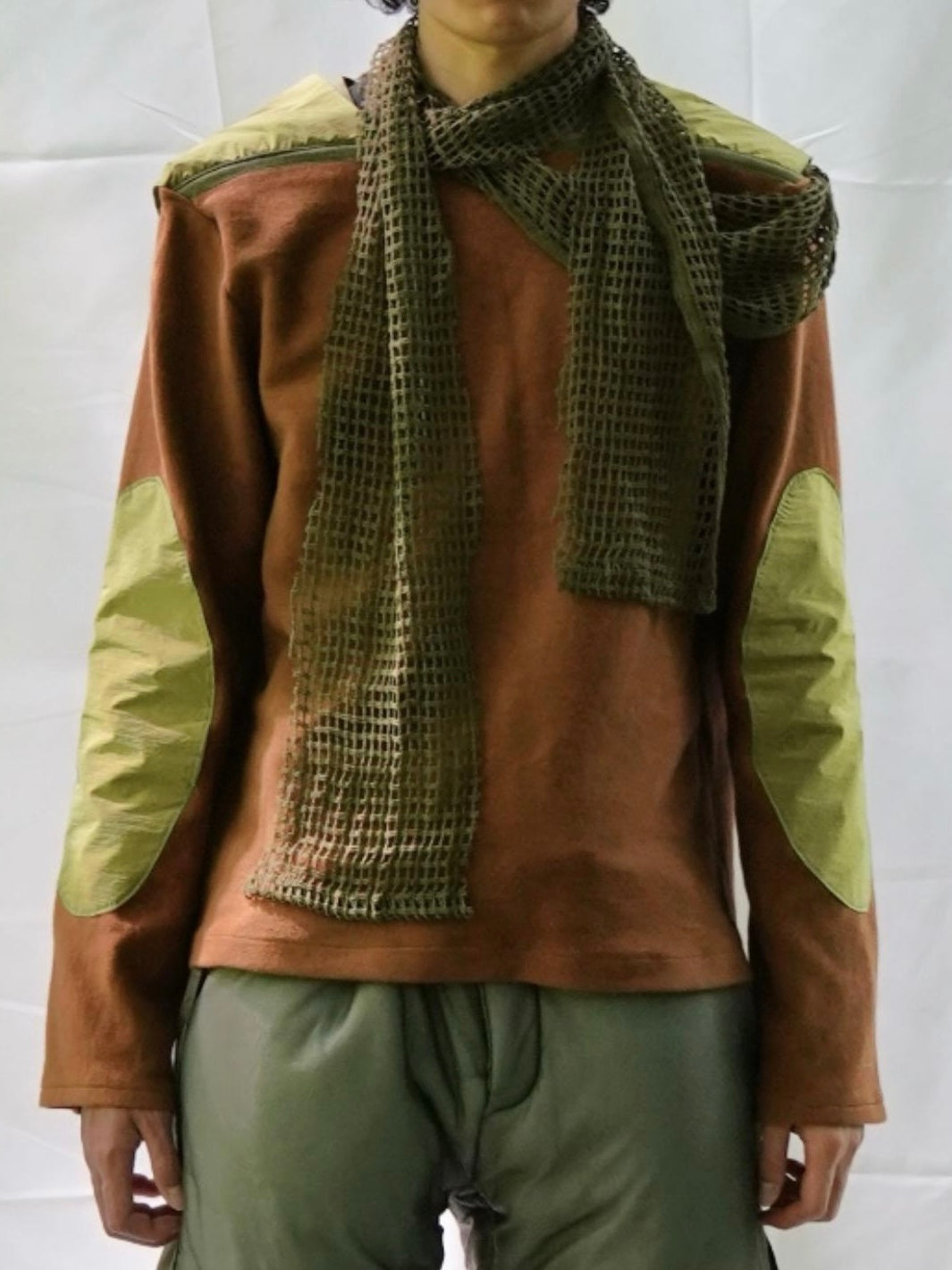HANWI MESH SCARF TSHIRT