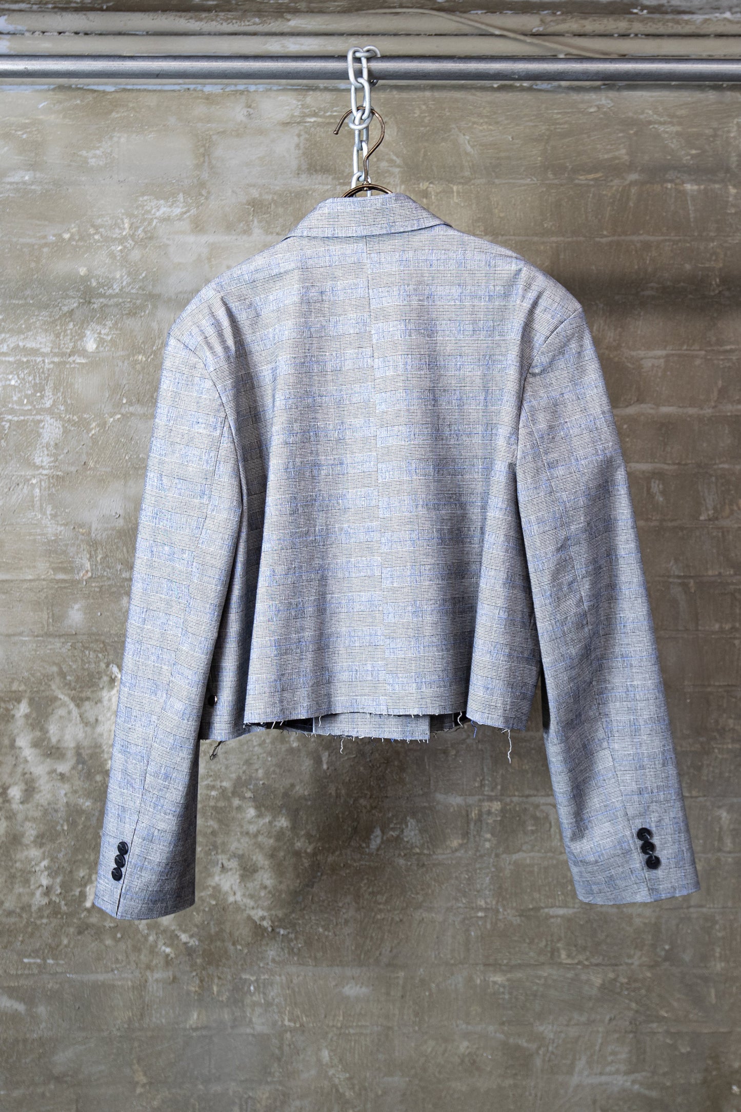CROPPED DOUBLE-BREASTED BLAZER — GREY