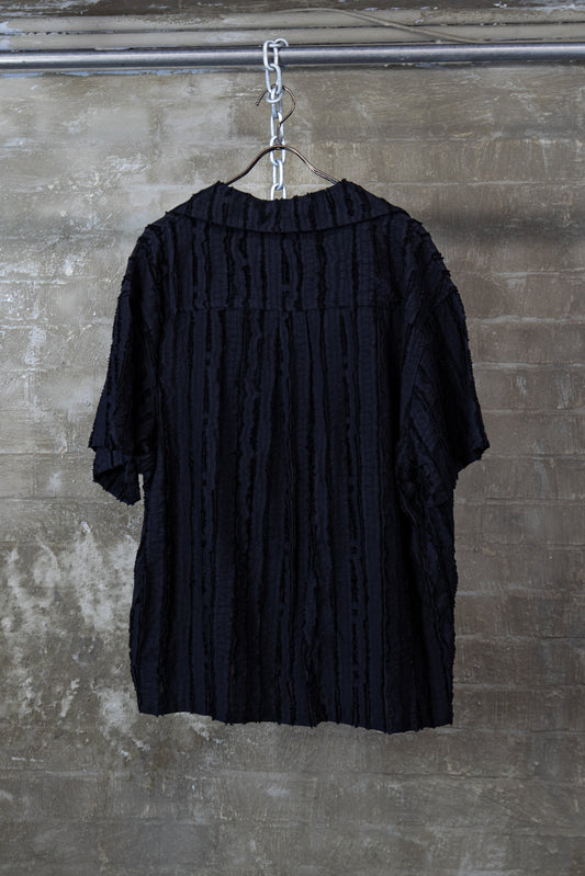 TEXTURED SHORT-SLEEVE SHIRT — BLACK