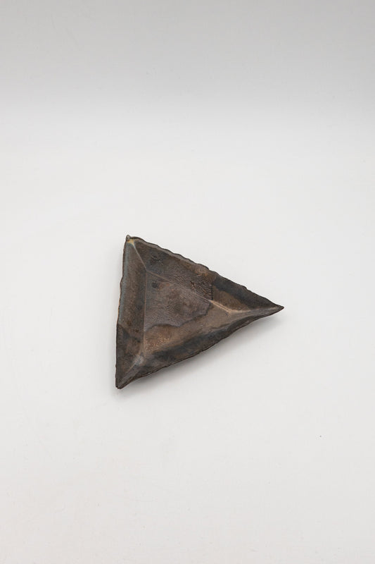 ASH TRIANGLE TRAY #80
