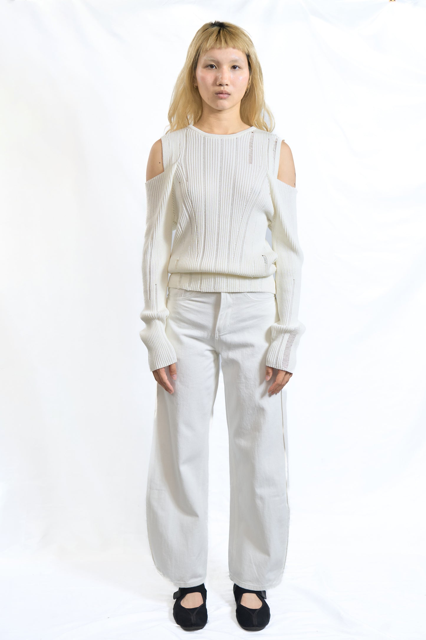 DECONSTRUCTED SLEEVE KNIT IVORY