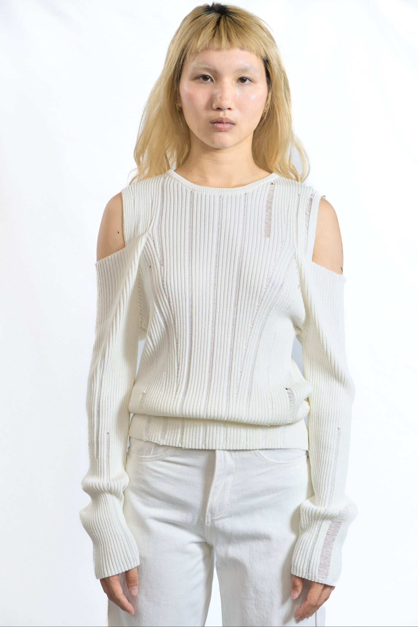 DECONSTRUCTED SLEEVE KNIT IVORY