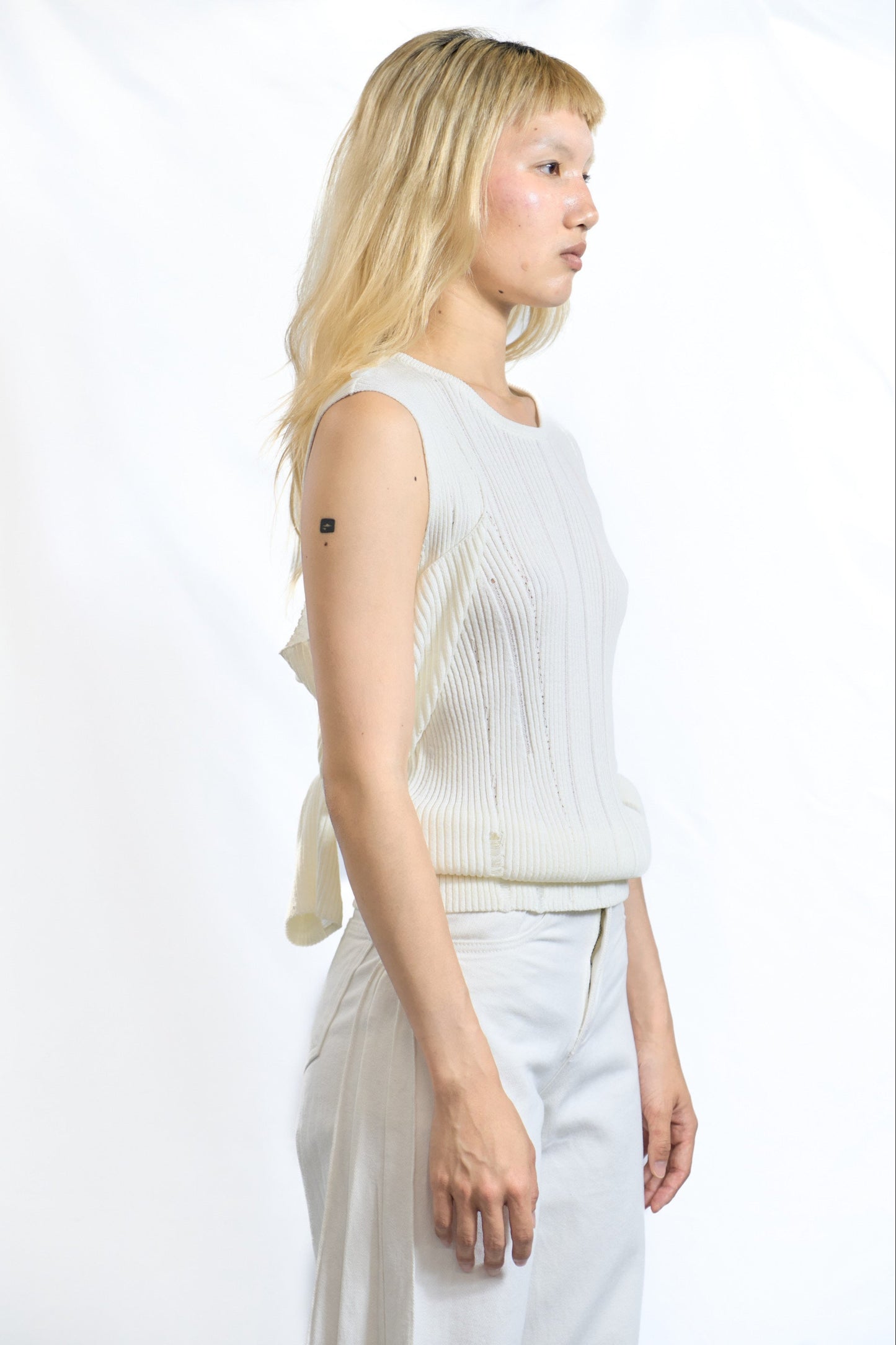 DECONSTRUCTED SLEEVE KNIT IVORY