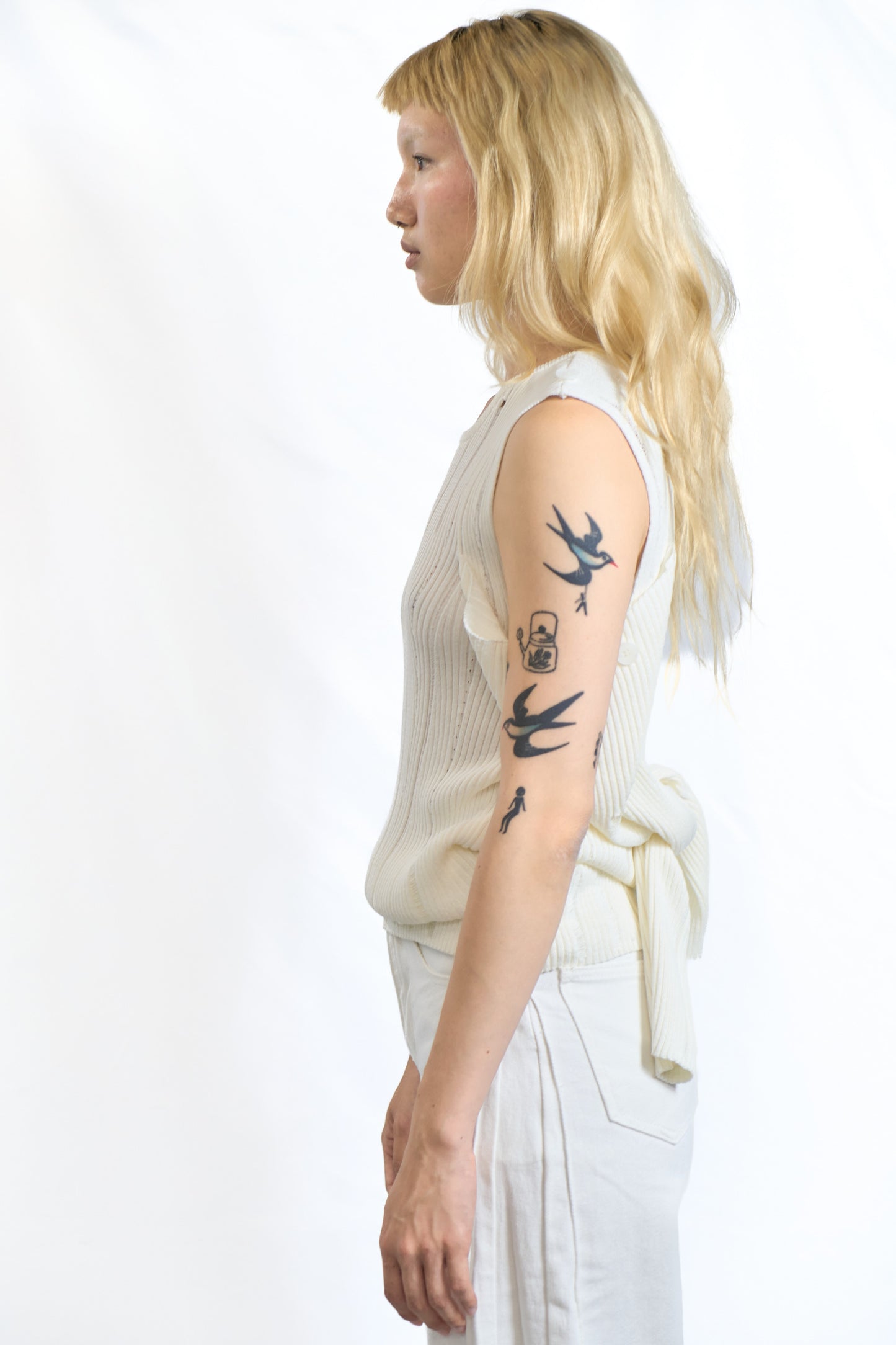 DECONSTRUCTED SLEEVE KNIT IVORY