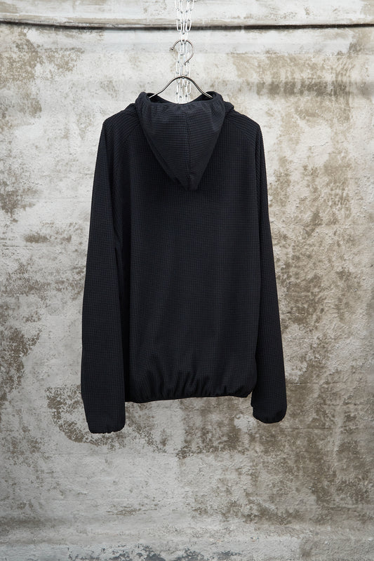 GRID-TEXTURED HOODED SWEATSHIRT - BLACK