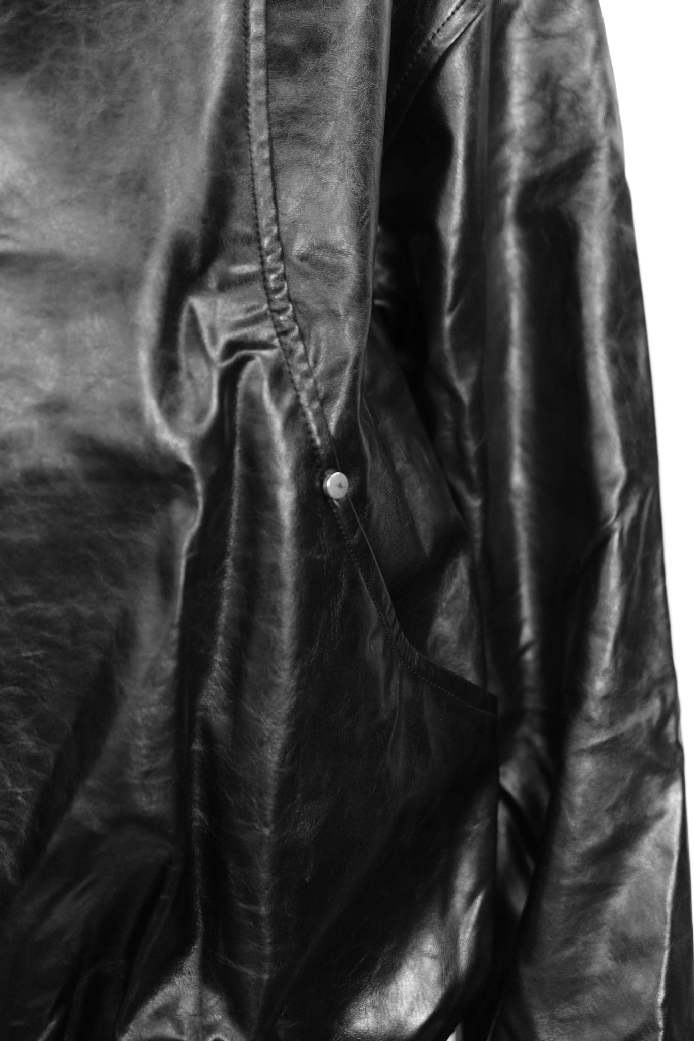 BLACK GLOSSY PU JACKET