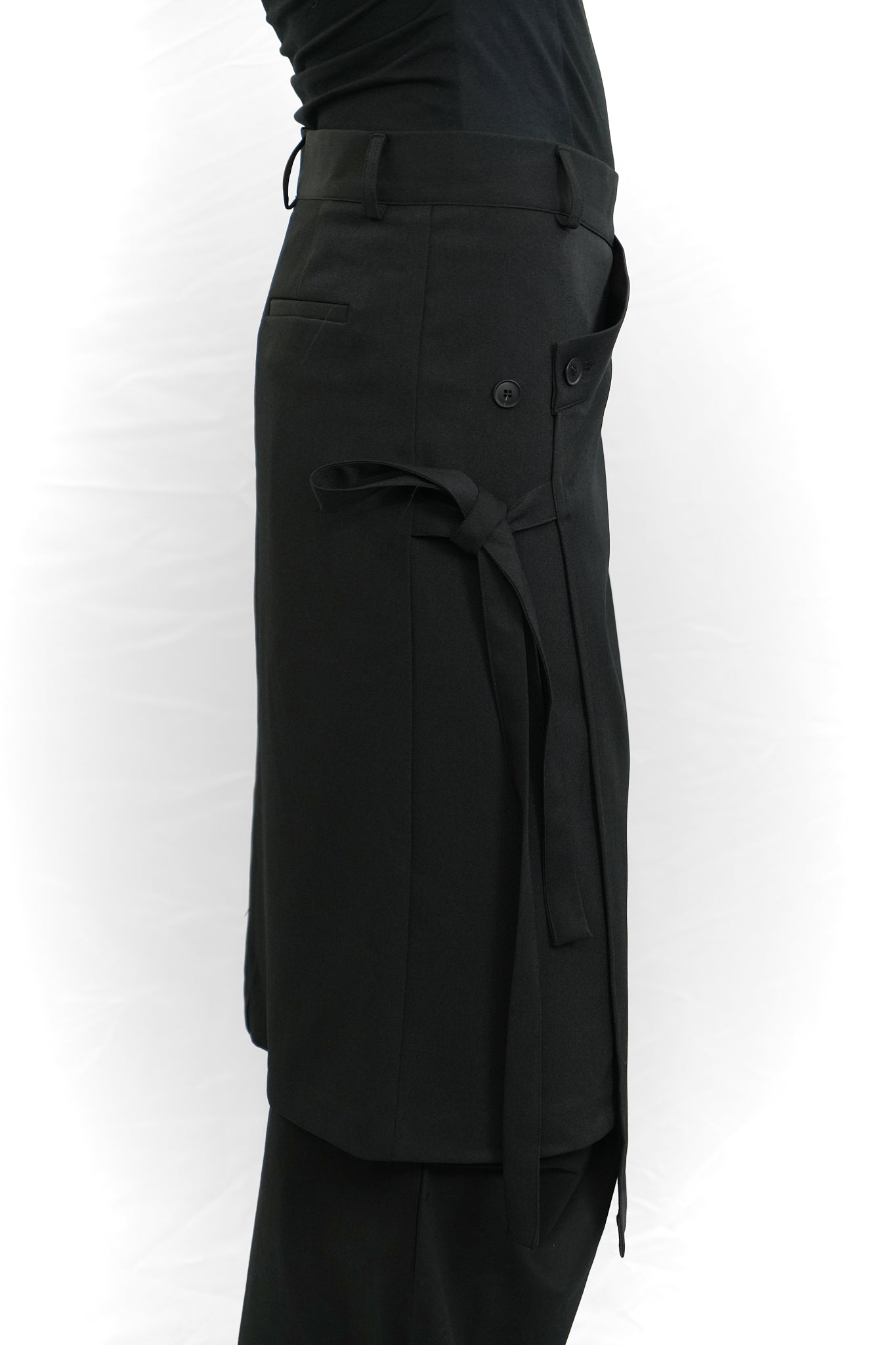 BLACK ASYMMETRIC WRAP SKIRT