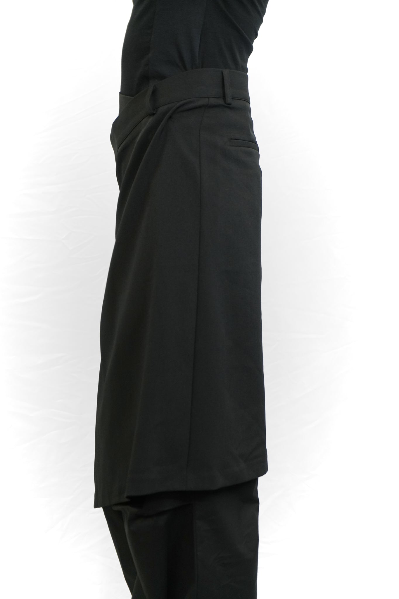 BLACK ASYMMETRIC WRAP SKIRT