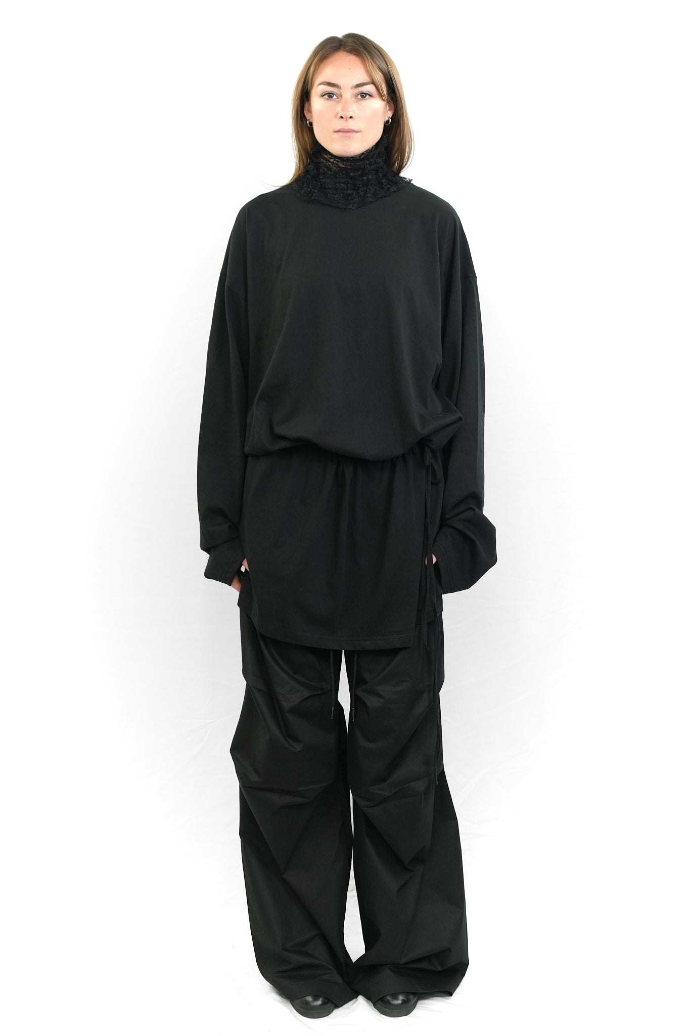 BLACK LACE RUFFLED CHOKER