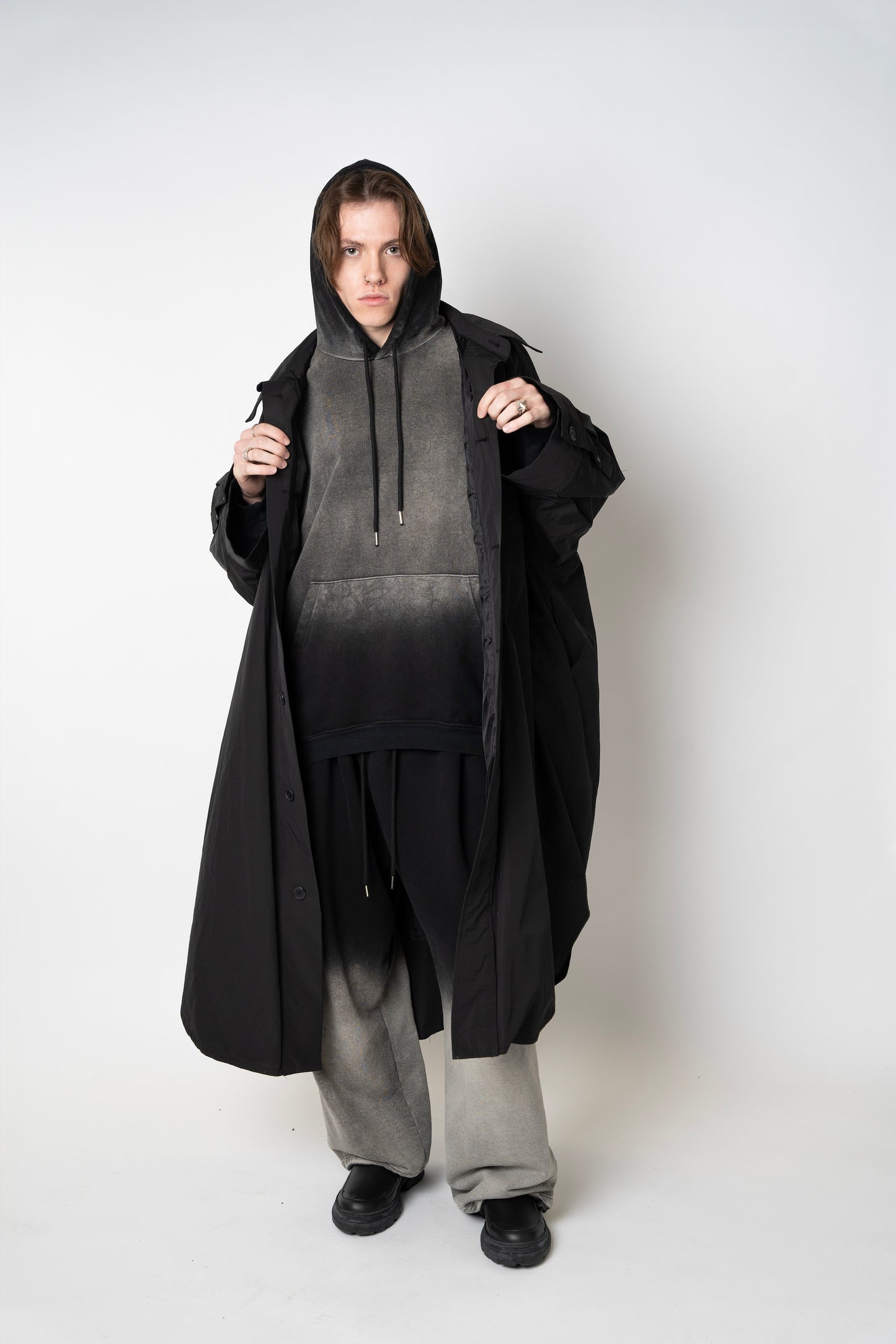 OVERSIZED GRADATION DYED HOODIE