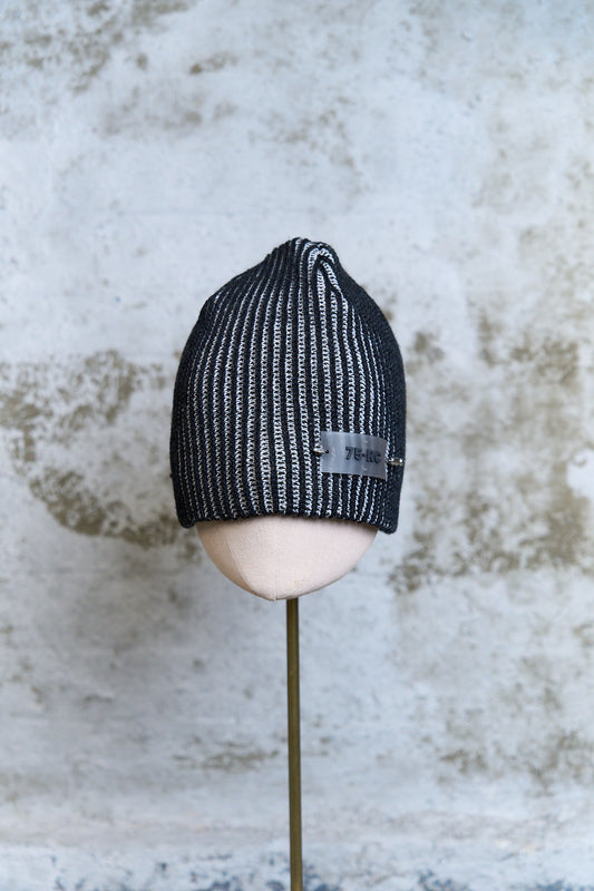 BLACK & WHITE STRIPED KNIT BEANIE