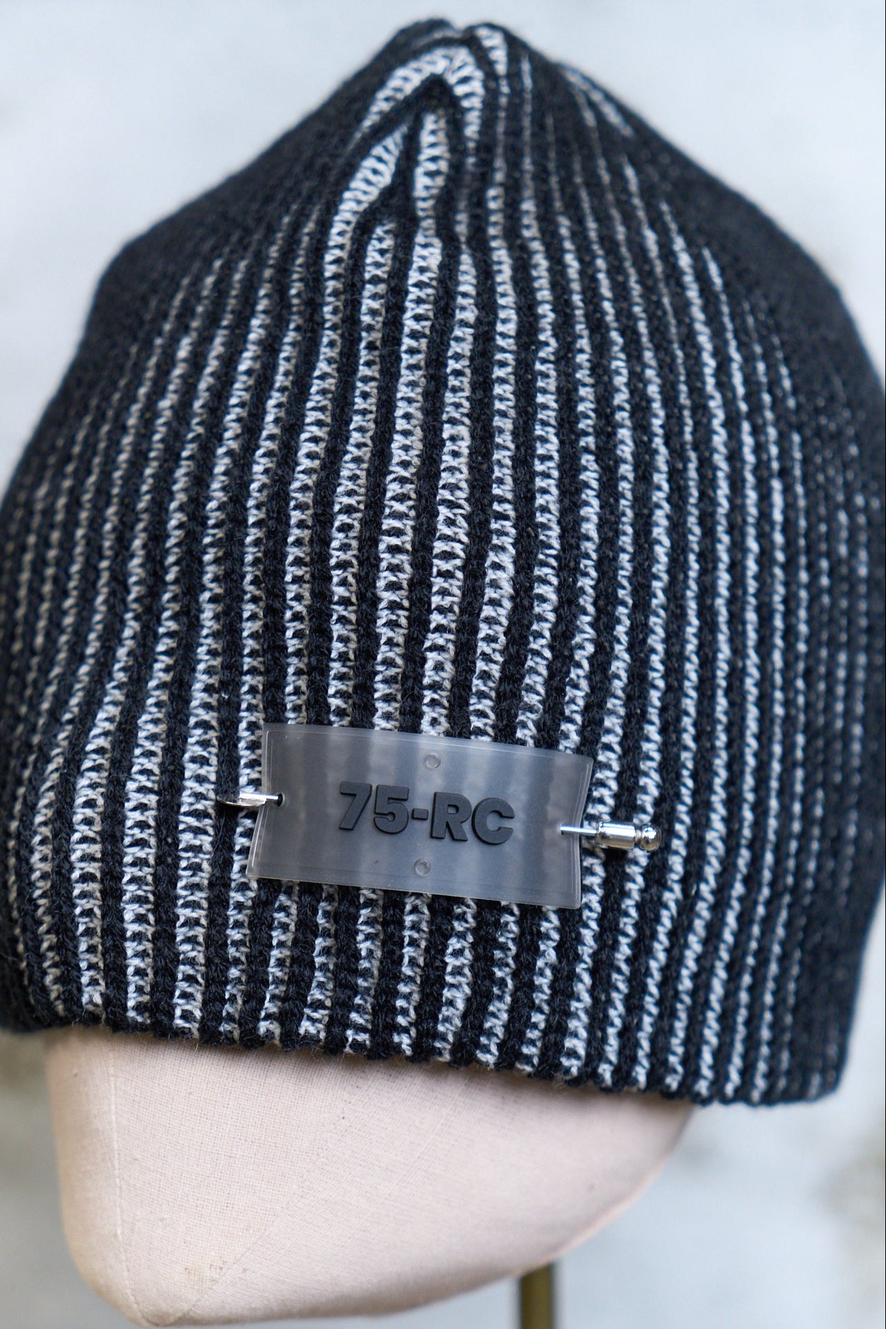 BLACK & WHITE STRIPED KNIT BEANIE