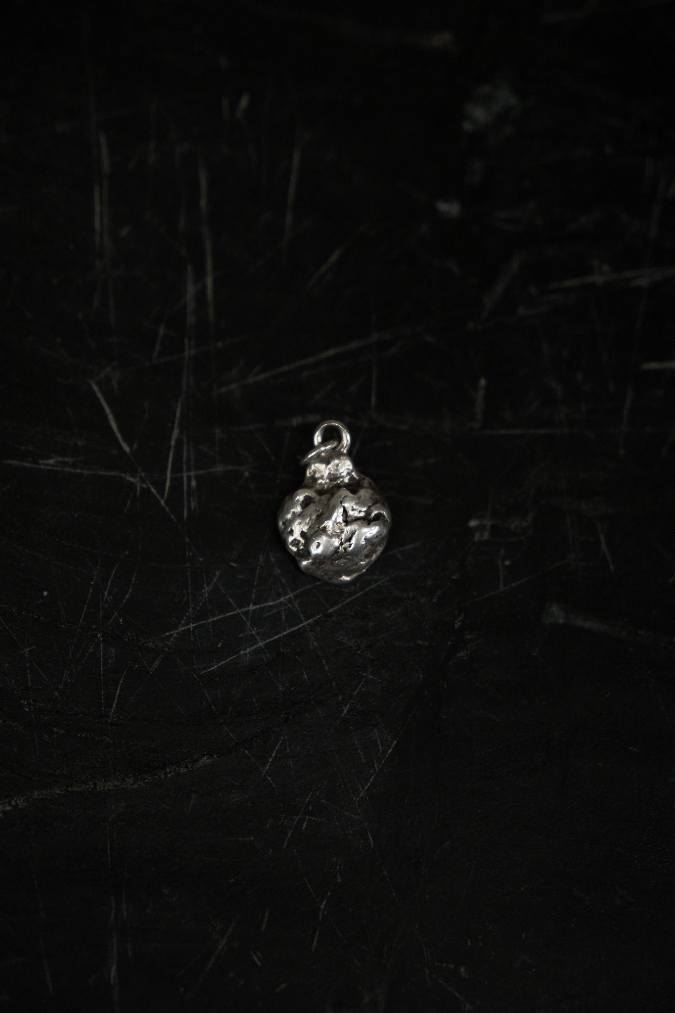NUGGET CHARM — STERLING SILVER 925 (15G)
