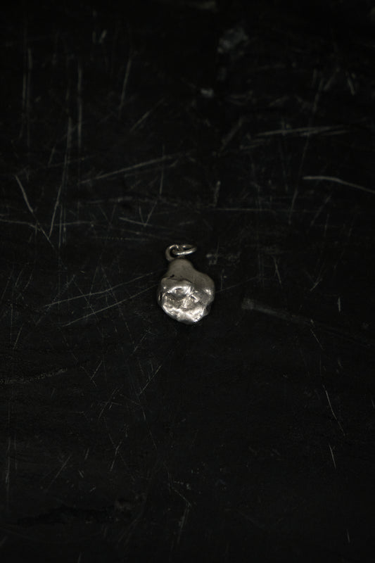 NUGGET CHARM — STERLING SILVER 925 (15G)