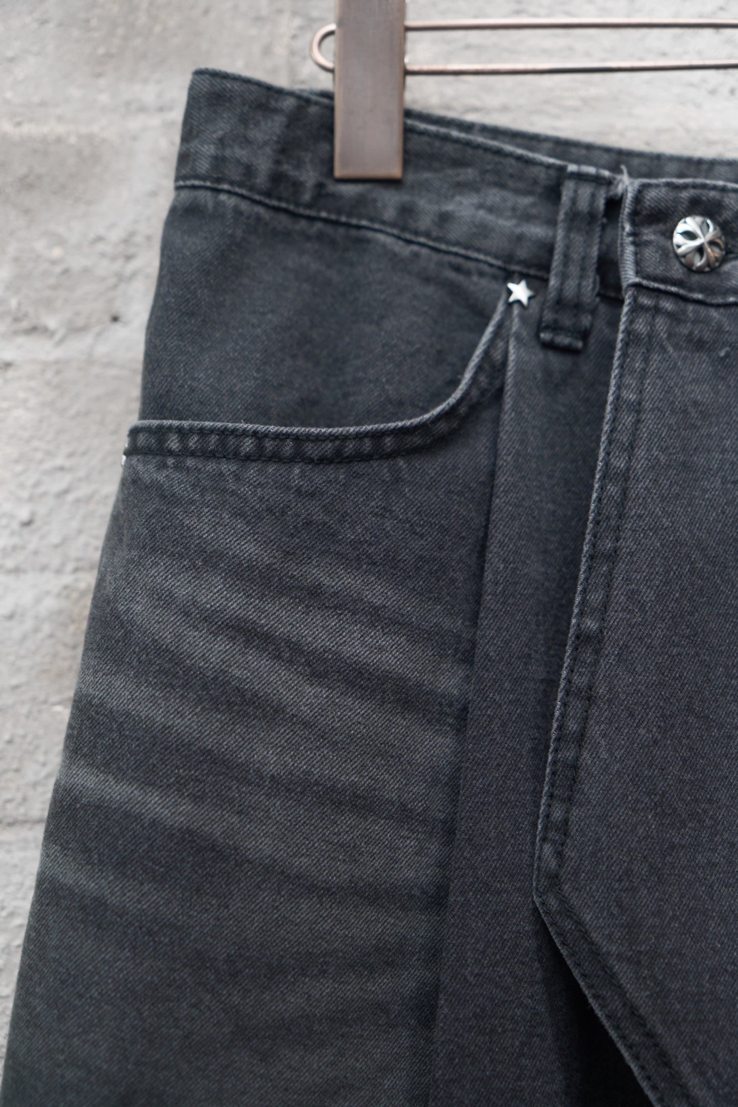 CROSS PANEL DENIM SKIRT