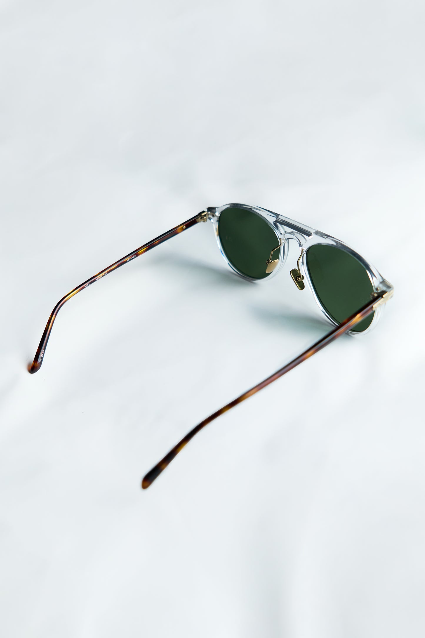 LINDA FARROW SUNGLASSES 01