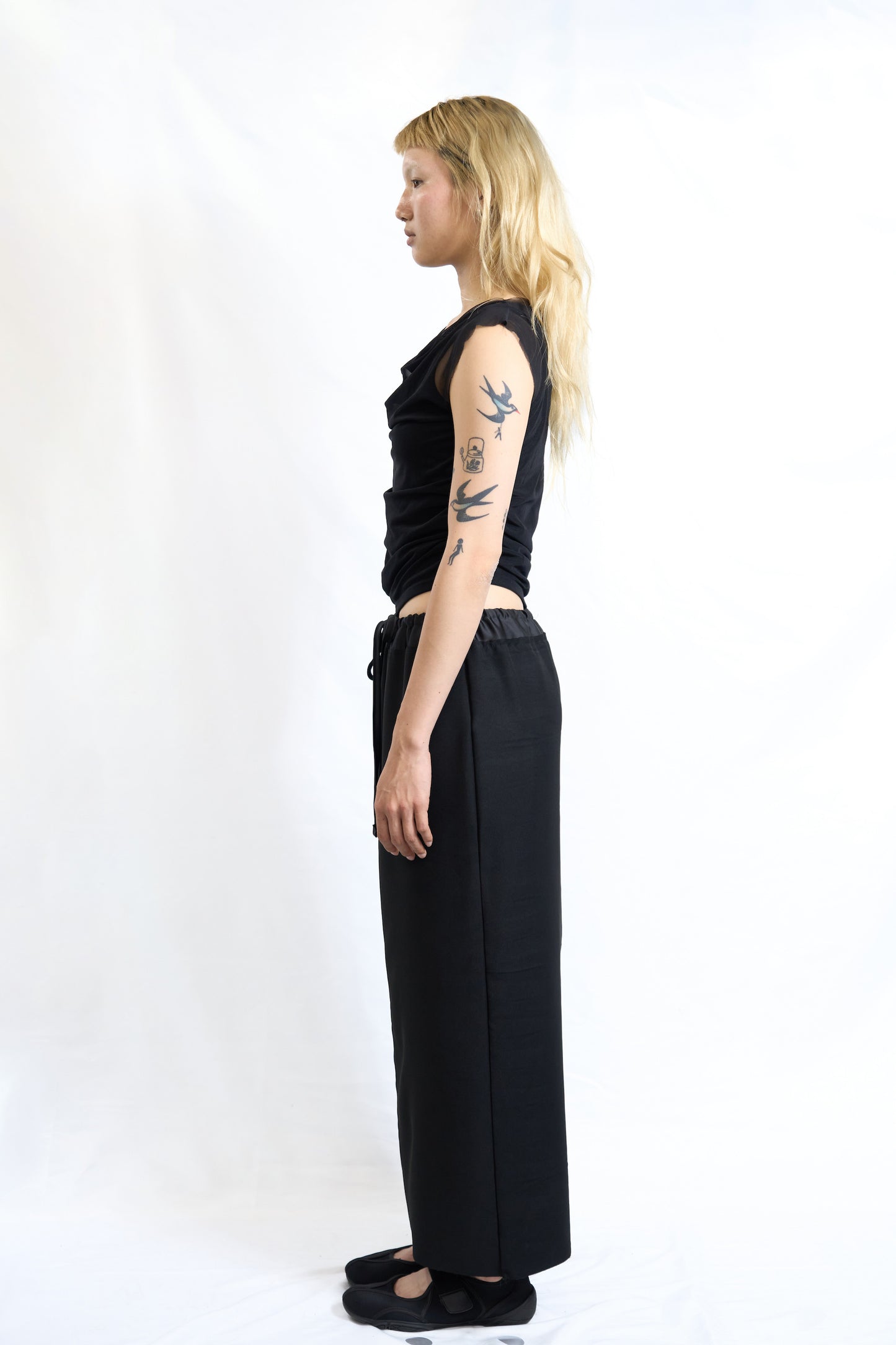 SATIN-WAIST STRAIGHT SKIRT BLACK