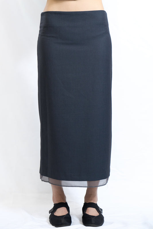 TWO-LAYER SHEER HEM SKIRT CHARCOAL