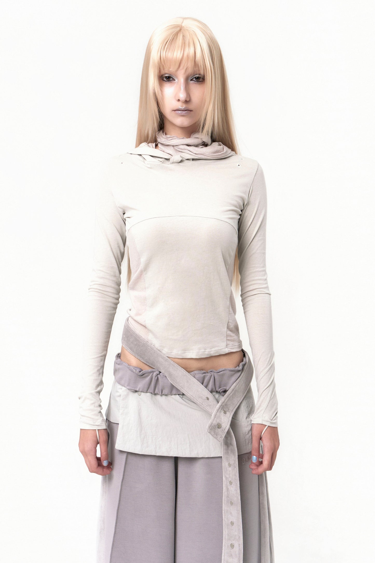 OJOS MUFFLER HOODIE LONG SLEEVE BEIGE