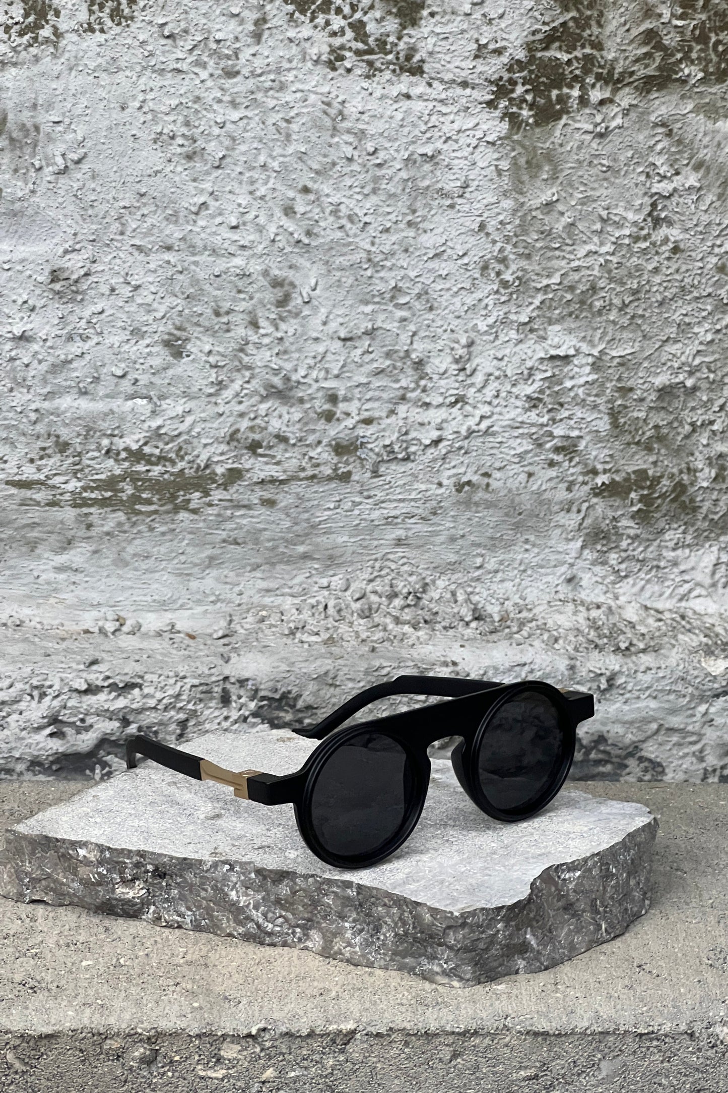 MOOD 76 MATTE BLACK