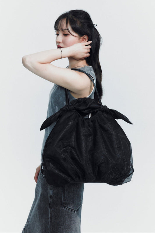 CLOUD RIBBON SHOULDER BAG BLACK