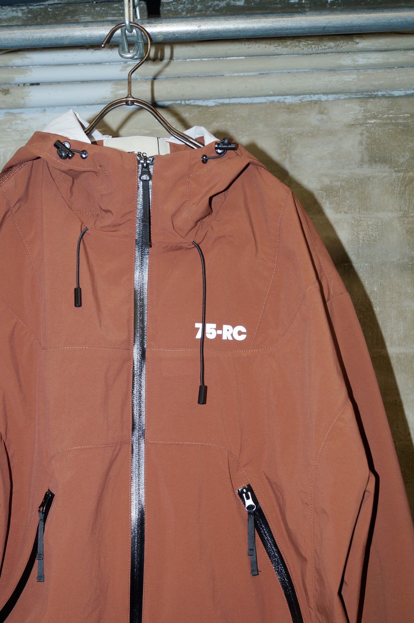 TECHNICAL SHELL JACKET