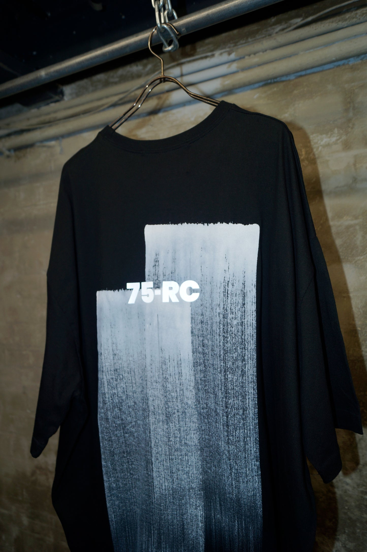 BRUSH STROKE TEE