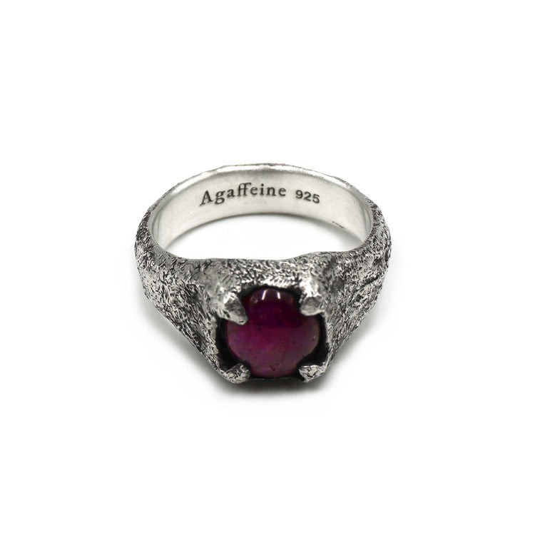 STAR RUBY SIGNET RING