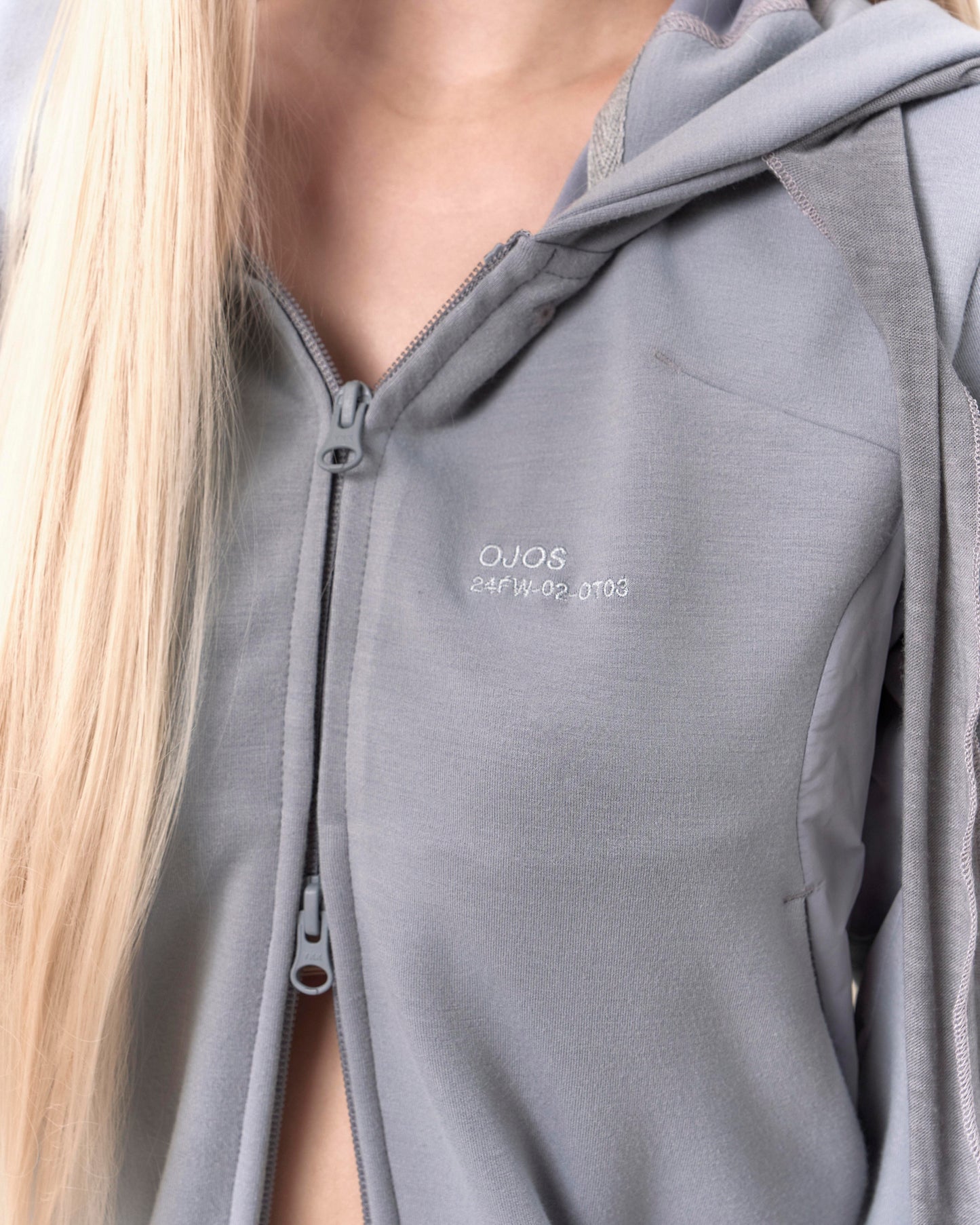 OJOS MUFFLER BOXER CROP HOODIE GREY