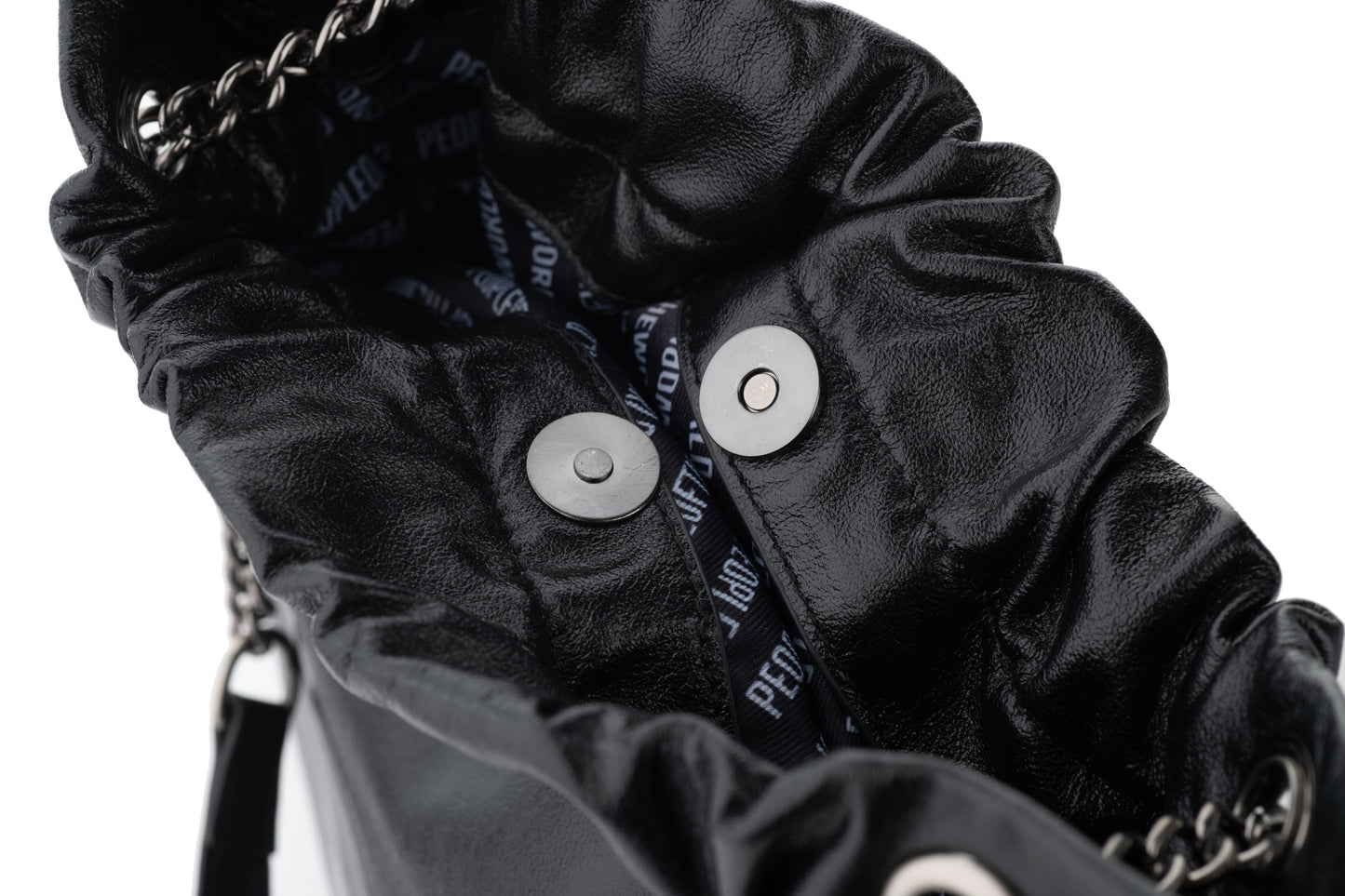MELLOW CHAIN SHOULDER BAG BLACK