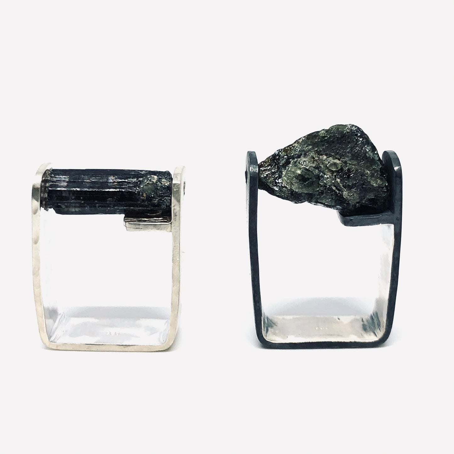 DJEFA RING OXIDISE SILVER