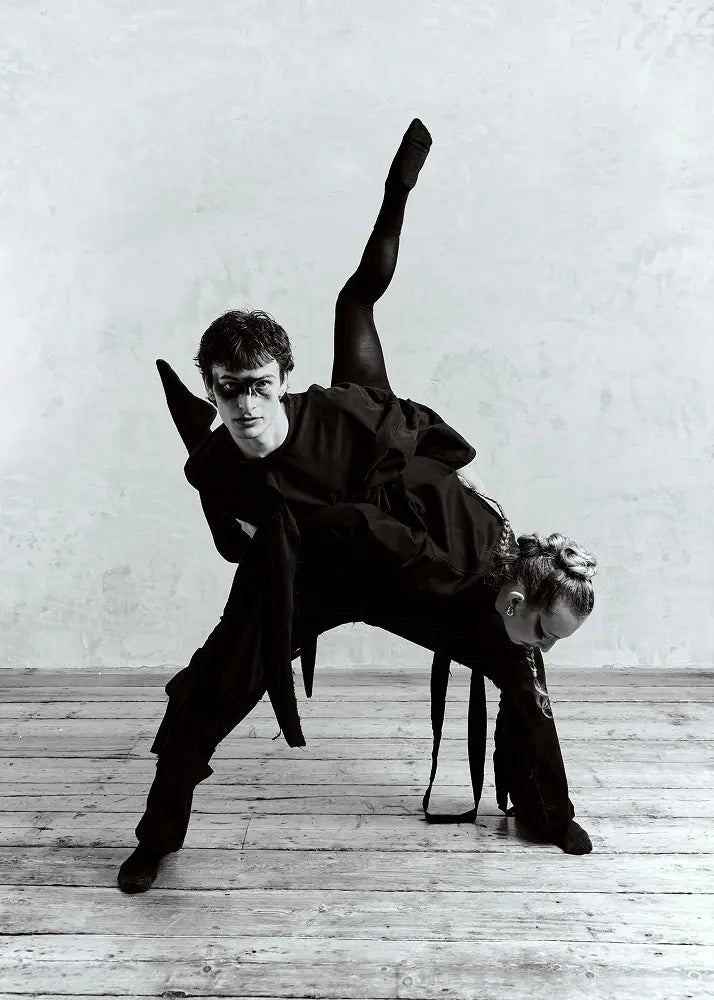 LOOSE CHEST BURSTER POCKETED -SPILLING-