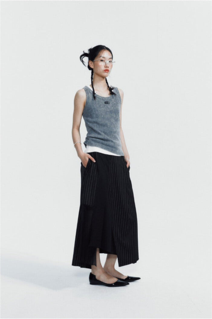 ASYMMETRIC STRIPE PLEATED MIDI SKIRT