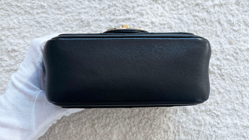 CHANEL 31 RUE CAMBON FLAP BAG