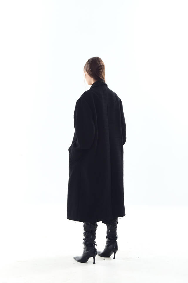 EMBOSSED RAW-EDGE LONG DOUBLE COAT