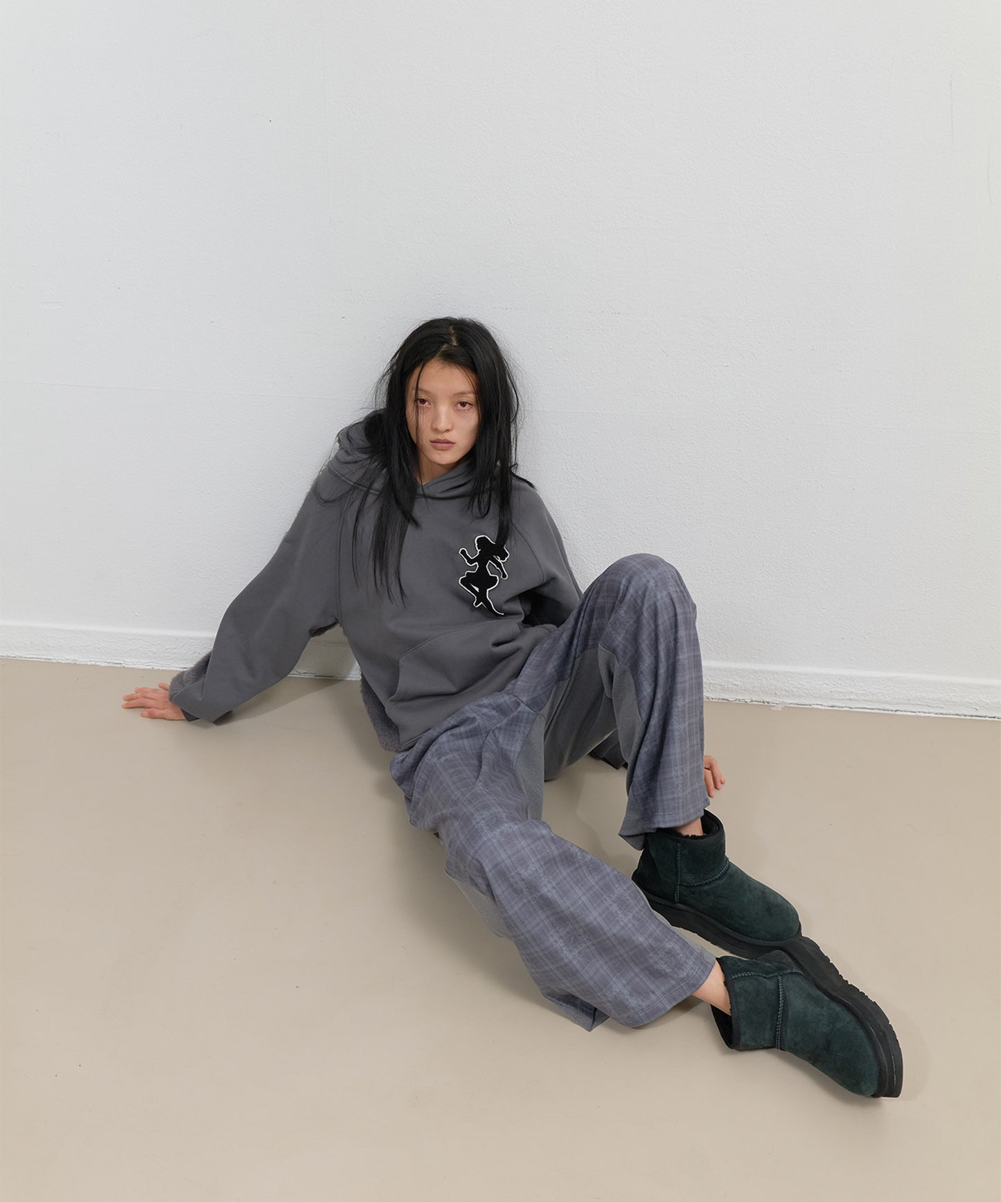 KNIT BACK HOODIE - CHARCOAL